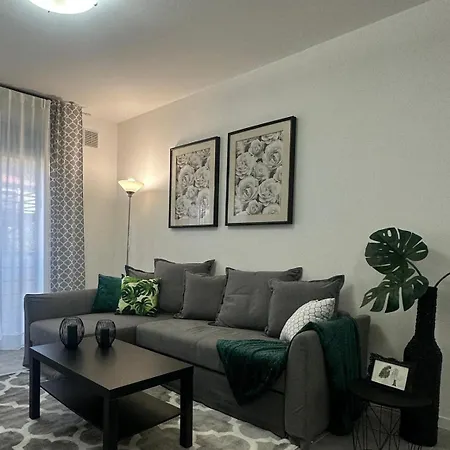 New Apartment-sotto La Torre Apartment